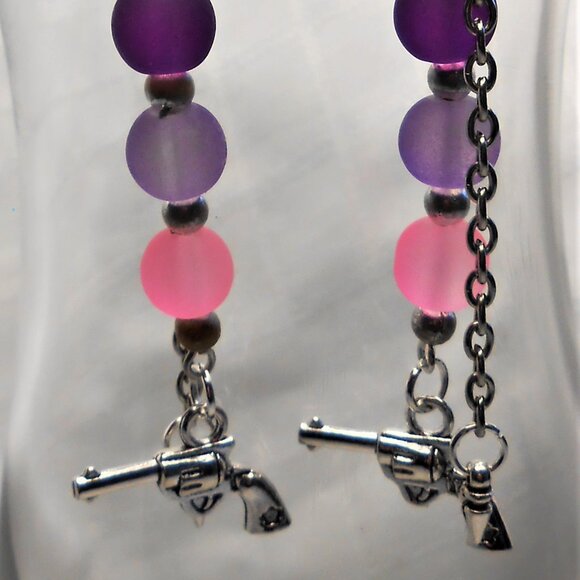 No. 5 Handmade earrings with Tibetan silver 3D revolvers charms - Picture 1 of 2